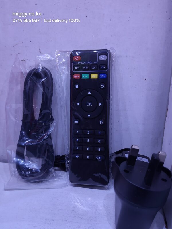 Android TV Box 4GB + 32GB Smart Box for Sale in Kenya — image 3
