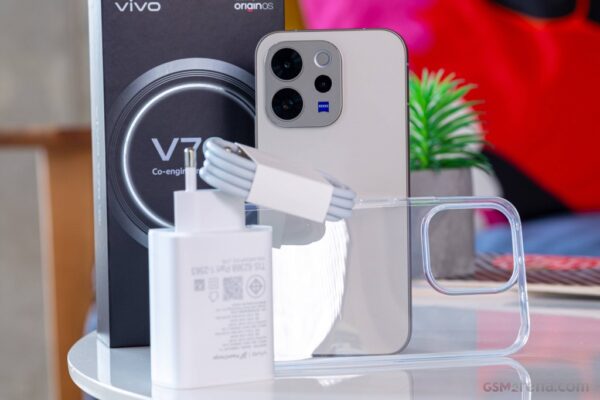 Vivo V70 (12GB/512GB) 5G for Sale in Kenya